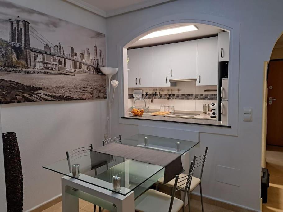 Apartament Julia De Lux Torrevieja Exterior foto